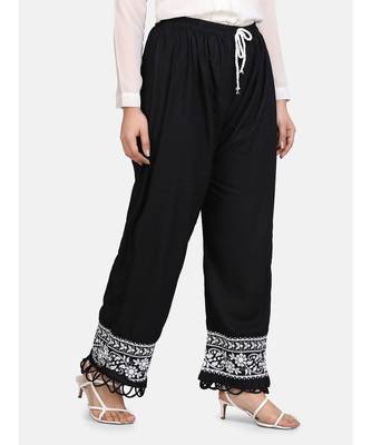 Black chikankari pant 3