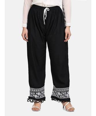 Black chikankari pant 5