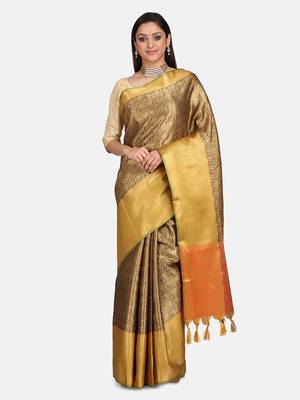 VASTRANAND  Brown & Gold-Toned Silk Blend Woven Design Kanjeevaram Saree 1