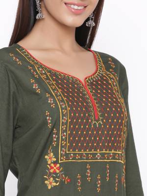Green woven viscose rayon palazzo-kurta 3