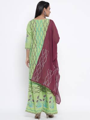 Green woven viscose rayon kurti-trouser 2