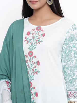 Green woven viscose rayon palazzo-kurta 3
