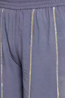 Off-white woven viscose rayon palazzo-kurta
