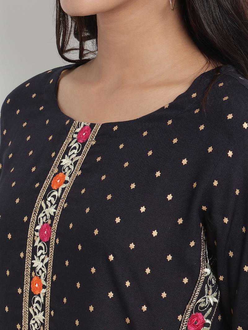 Prakhya Women's Embroidered Long Straight Rayon Kurta Set