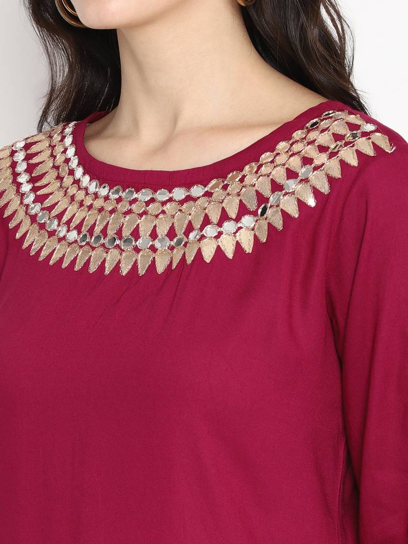 Prakhya Women's Printed Long Straight  Kurta Set