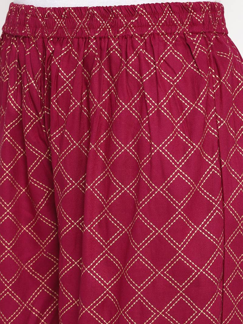 Prakhya Women's Printed Long Straight  Kurta Set