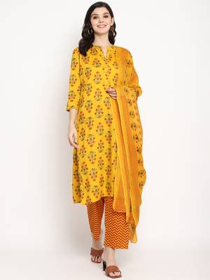 Prakhya Women's Printed Long Straight  Kurta Set 1