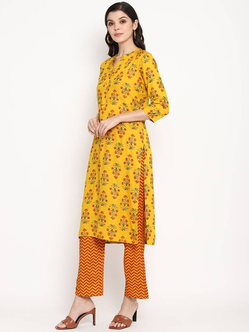 Prakhya Women's Printed Long Straight  Kurta Set