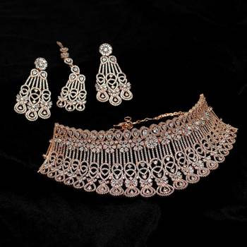 White necklace-sets 1