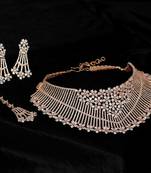 White necklace-sets
