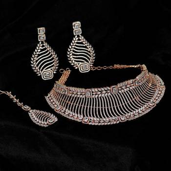 White necklace-sets 1