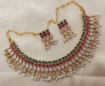 Pink Green Pearl Awesome Necklace Earrings Set 1