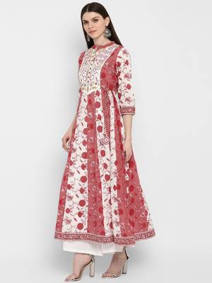Floral Print & Gota Patti Anarkali Cotton Pink Kurta 3