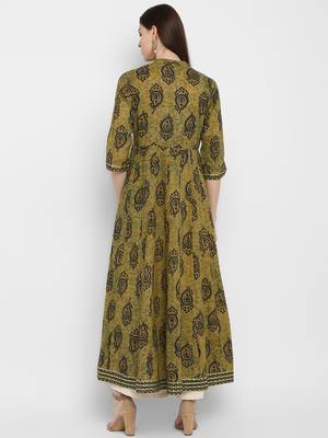 kalamkari print & embroidered Anarkali Cotton Olive Green Kurta 2