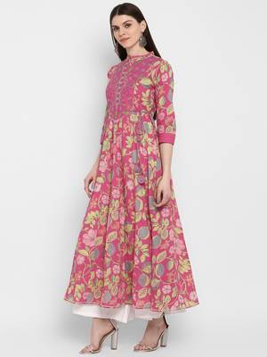Printed & embroidered& gota patti Anarkali Cotton Coral Kurta 4