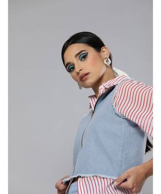 Blue Denim V-Neck Crop Top 2