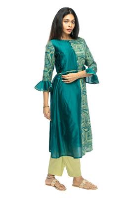 Green chanderi 3/4th sleeves solid women kurta set 2