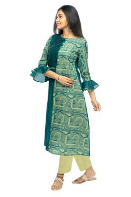 Green chanderi 3/4th sleeves solid women kurta set 3