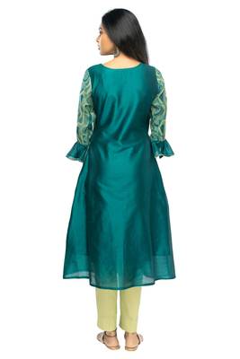 Green chanderi 3/4th sleeves solid women kurta set 4