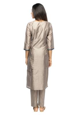 Grey chanderi 3/4th sleeves solid women kurta set 4