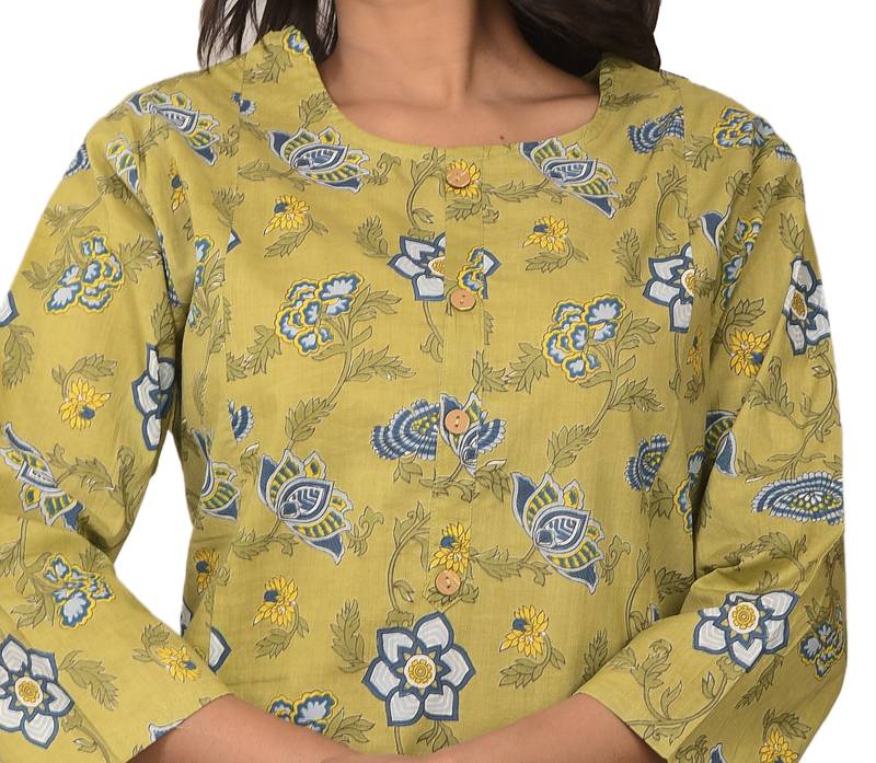 F Womens Cotton Cambric Paisley Print Straight Kurta (Pista Green)