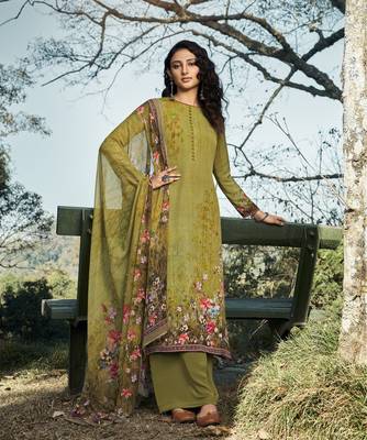 Green digital print crepe salwar 1