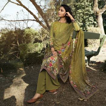 Green digital print crepe salwar 4