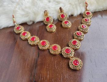 Red Necklace Set 2