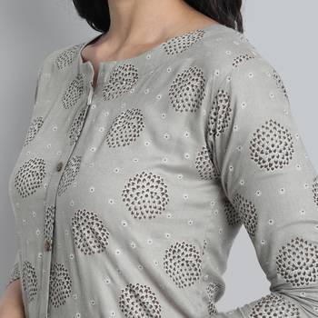 Fashion Kreza A-Line Cotton Blend Floral Printed Women Kurta - (Grey) 5