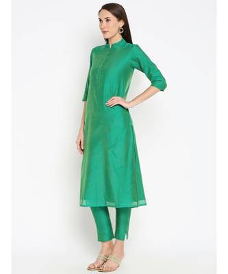 Desi Weavess Green Solid kurta with Trouser 2