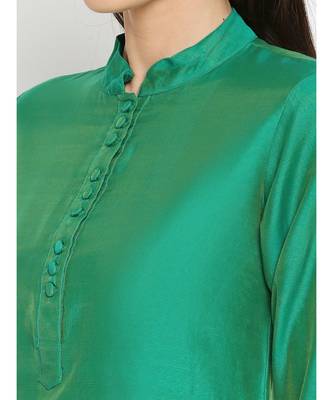 Desi Weavess Green Solid kurta with Trouser 4