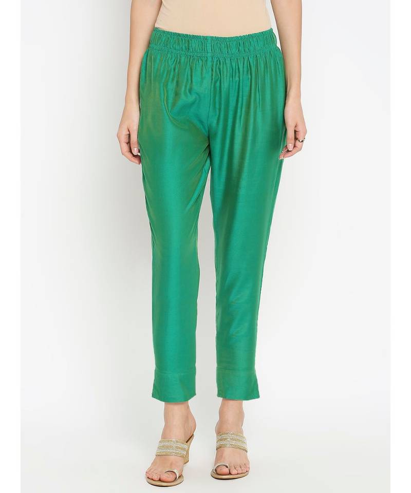 Desi Weavess Green Solid kurta with Trouser