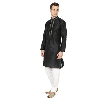 Royal Kurta Men's Jacquard Silk Embroidered Kurta Pyjama 4