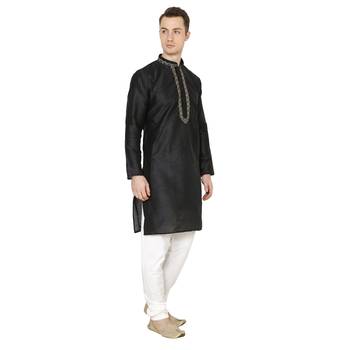 Royal Kurta Men's Jacquard Silk Embroidered Kurta Pyjama 5