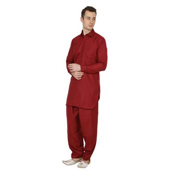Royal Kurta Men's Silk Blend Solid Kurta Pyjama 2