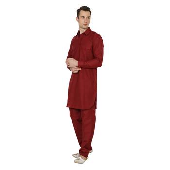 Royal Kurta Men's Silk Blend Solid Kurta Pyjama 2
