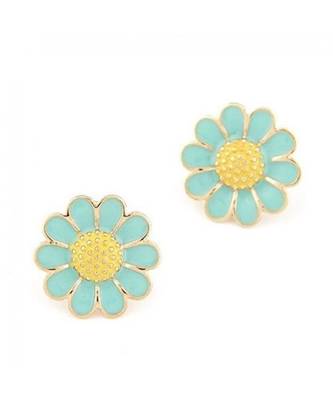 Fashion Daisy Stud Earrings 1