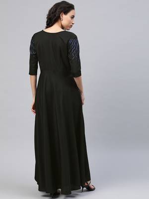 Black printed crepe party-wear-kurtis 4