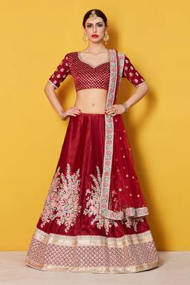 Maroon embroidered velvet semi stitched lehenga 2