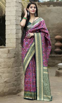 Colorful Rani pink Woven Silk Patola bengali saree 1