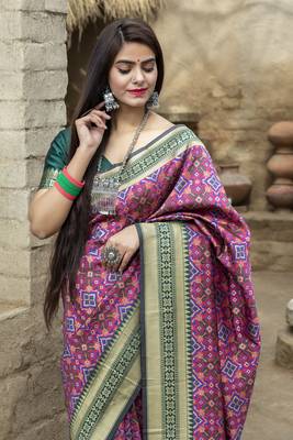 Colorful Rani pink Woven Silk Patola bengali saree 2
