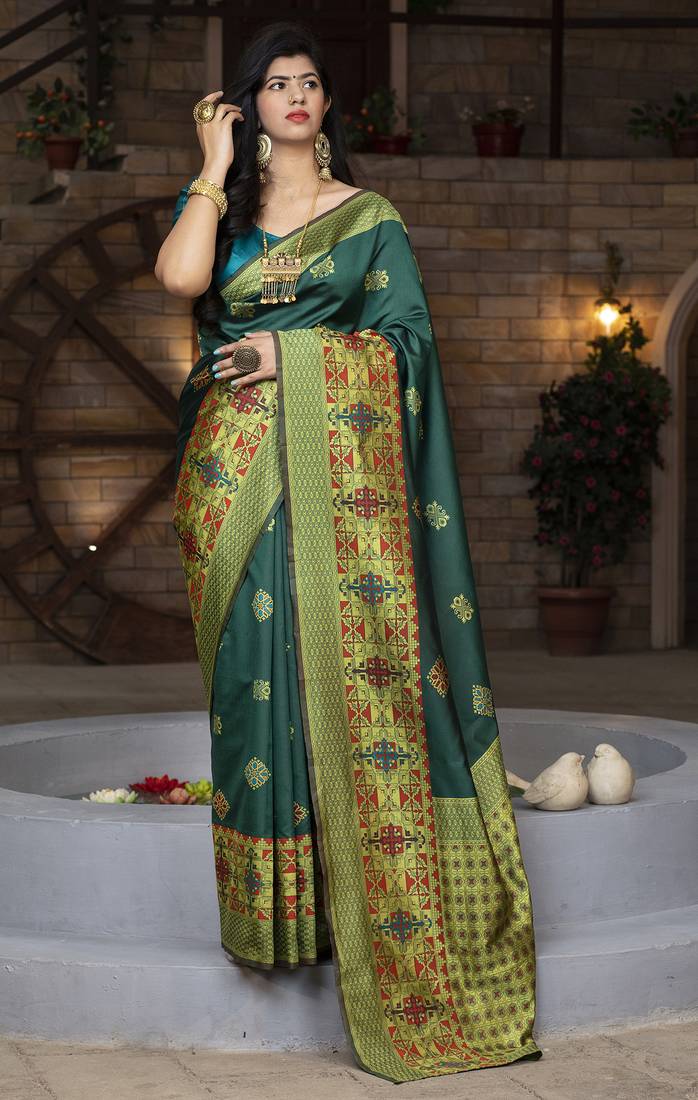 Green Banarasi Weaving Silk Traditional saree