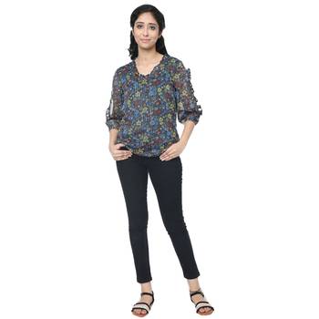 WOZTY Women's Floral Regular fit Cut Out Sleeve Top 1