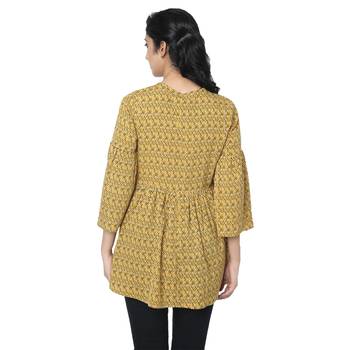  WOZTY Women Yellow Zigzag Print Geather Top 4