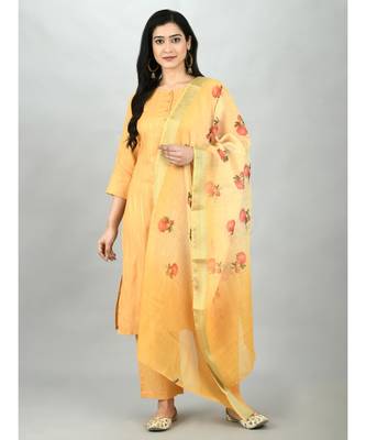 Mustrd Polyester Solid 3/4 Sleeve Round Neck Casual Kurta Pant Dupatta Set 1