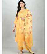 Mustrd Polyester Solid 3/4 Sleeve Round Neck Casual Kurta Pant Dupatta Set