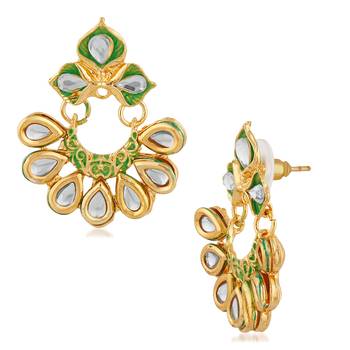 White crystal earrings 3
