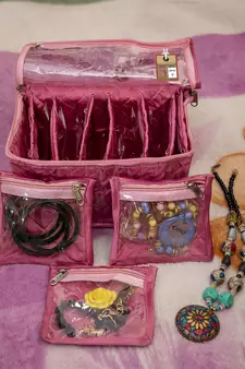 atorakushon   Satin Makeup Storage Box Travelling Vanity Cosmetic Bag Necklace Jewellery Organizer Pouch { Pink }