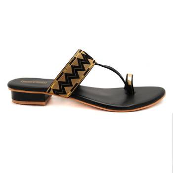 Women Black Kolhapuri Flats from Trends and Trades  2