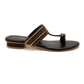Women Black Kolhapuri Flats from Trends and Trades  2